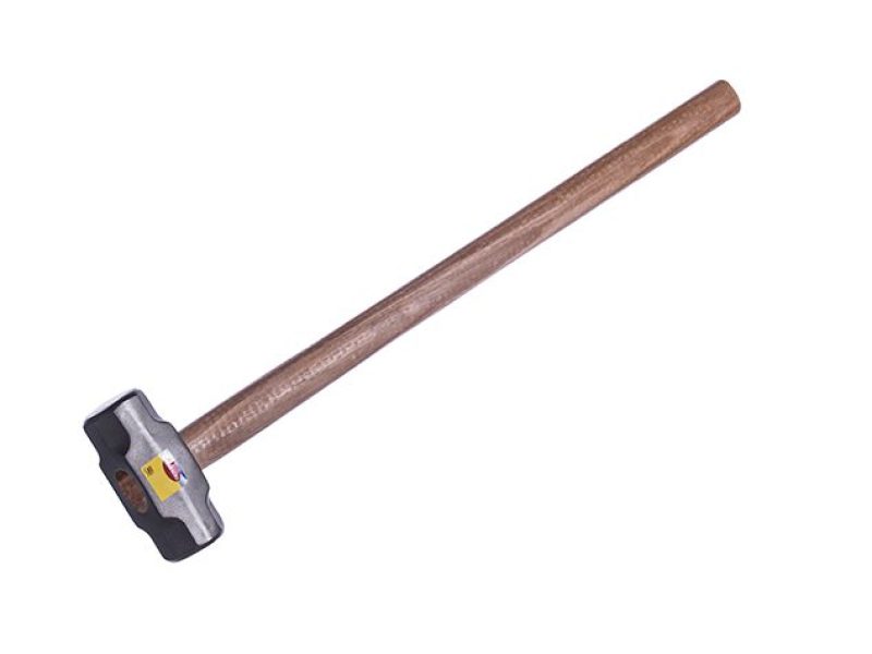 ALMADA FORJADA CON CABO DE MADERA